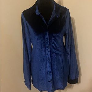Milan Kiss button up shirt
